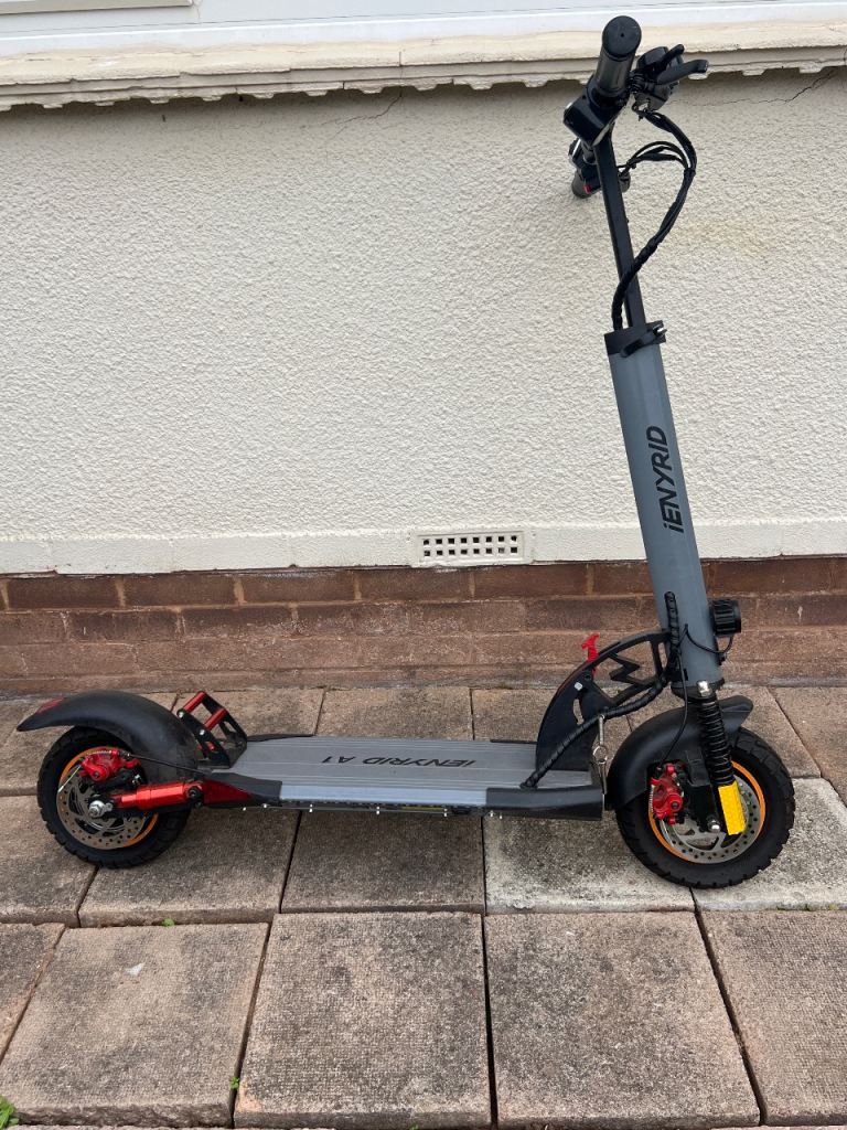 Enyrid 01 Electric Scooter – Grey, Good Condition