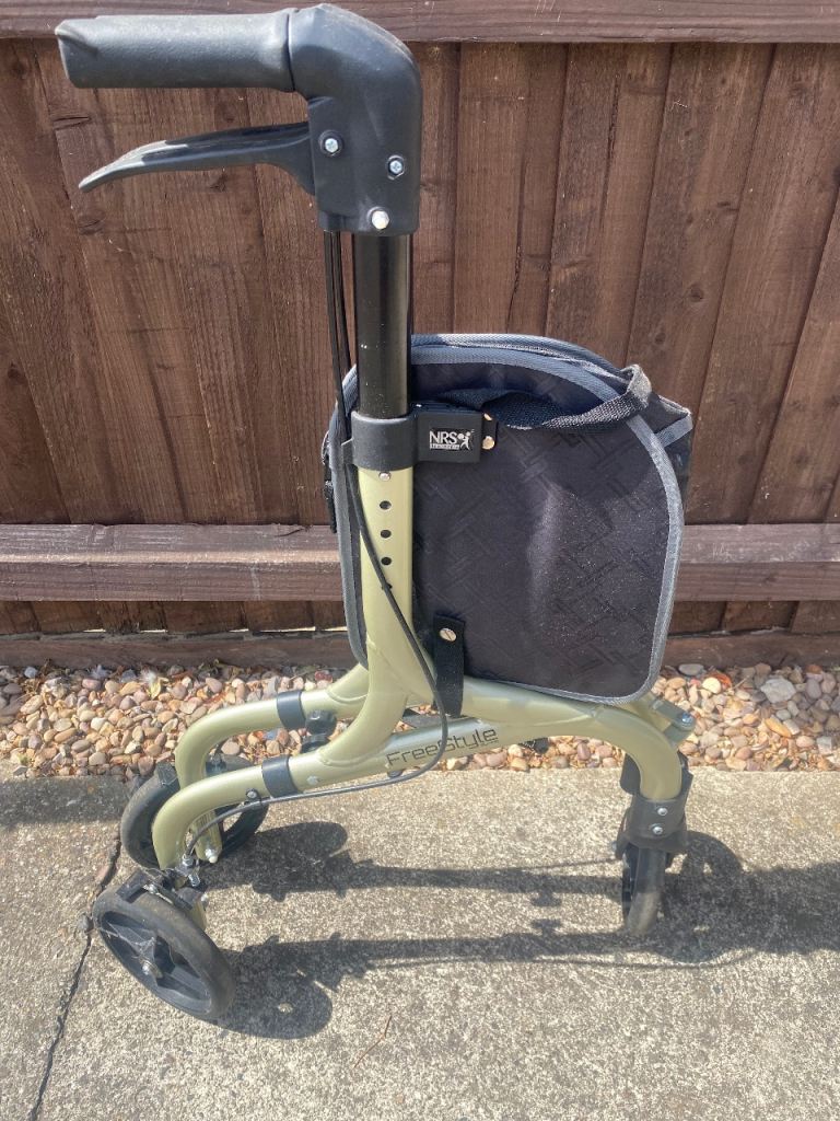Rollz Flex Mobility Rollator Walker – Good Condition