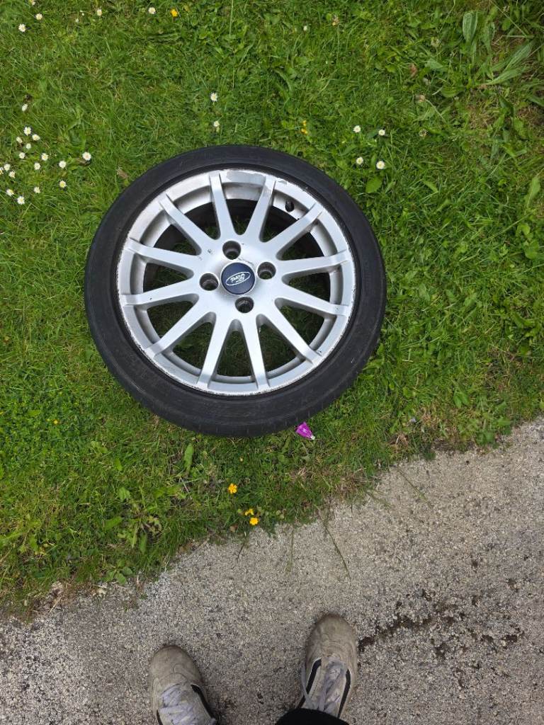 Ford fiesta zetech s wheel 16 inch