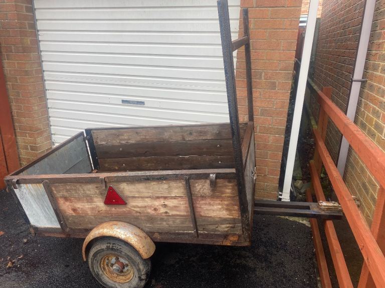 Five foot x three foot with ladder rack trailer 