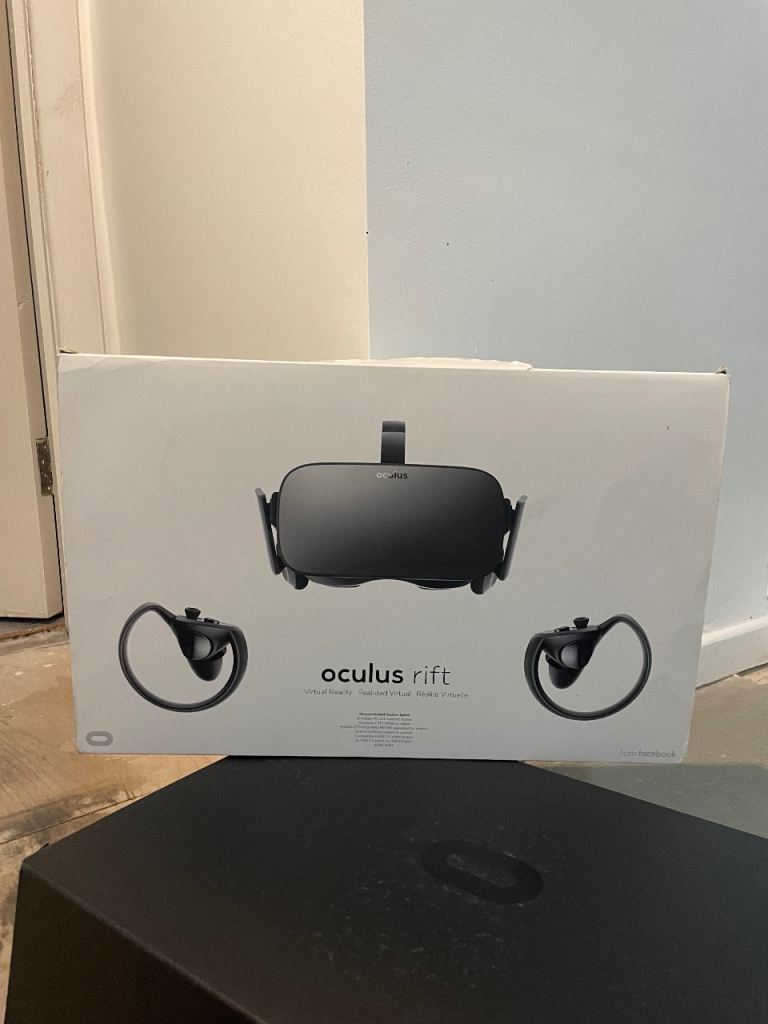 Oculus Rift with controllers and sensors
