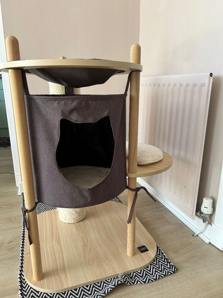 Cat tree house scratching posts bed
