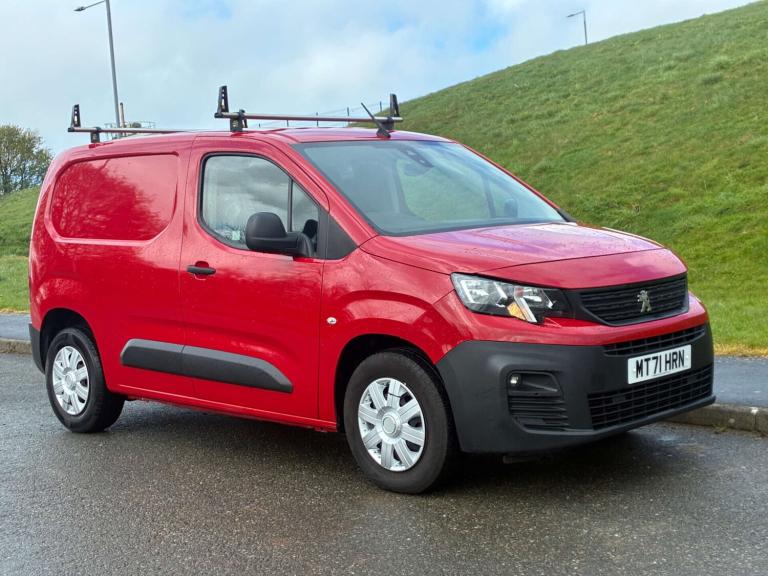 2021 Peugeot Partner 1.5 Partner Grip Premium Blue HDi Panel Van Diesel Manual