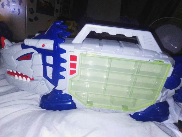 GIANT TALKING DINOSAUR TRUCK CARRIER WITH LIGHTS & SOUNDS LIKE NEW