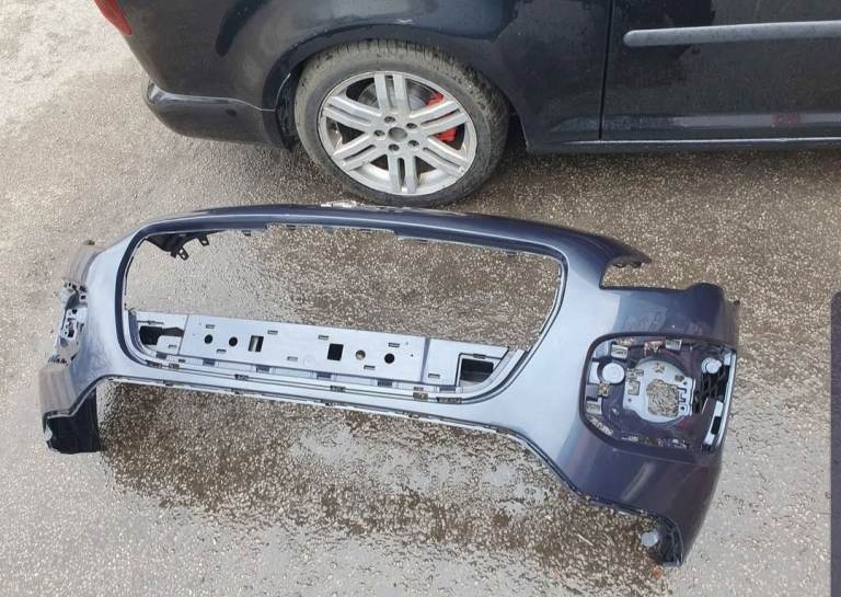 2014-16 PEUGEOT 3008 FACELIFT FRONT BUMPER BLUE