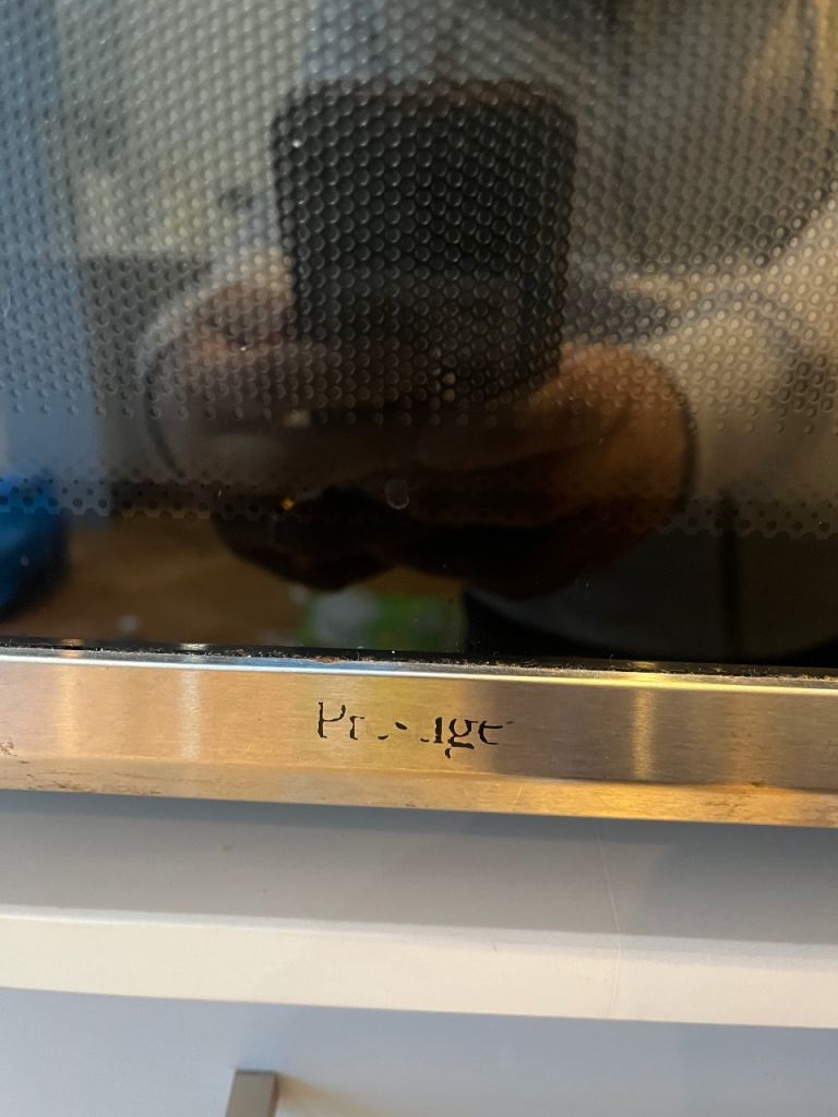 Prestige DS20 Microwave Oven – Silver, Good Condition | in Belvedere ...