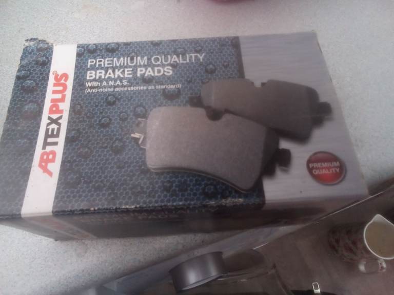 Nissan disc pads