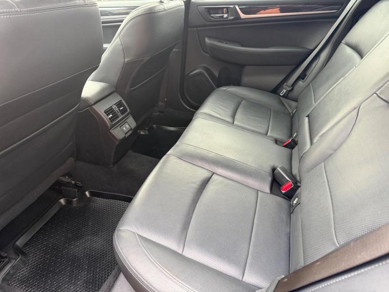  Subaru Outback 2.5i SE Premium Lineartronic 4WD Euro 6 (s/s) 5dr Petrol Automatic