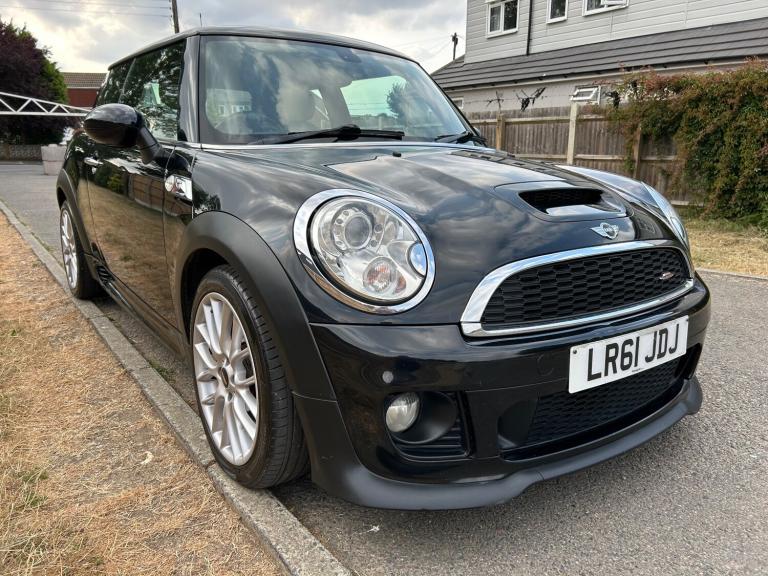 2011 Mini Hatch 1.6 Cooper S John Cooper Works 3dr Petrol Manual Euro 5 (s/s)