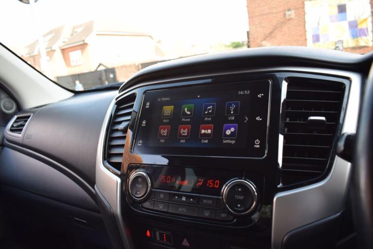 2021 Mitsubishi L200 2.2 DI-D DC Warrior 4WD Euro 6 (s/s) 4dr PICK UP Diesel Manual