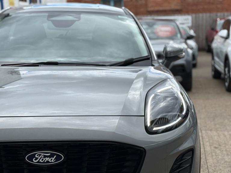 2025 Ford Puma 1.0 EcoBoost Hybrid mHEV Titanium, UNDER 350 MILES, MAY 2028 FORD WARRANTY, HATCHB...