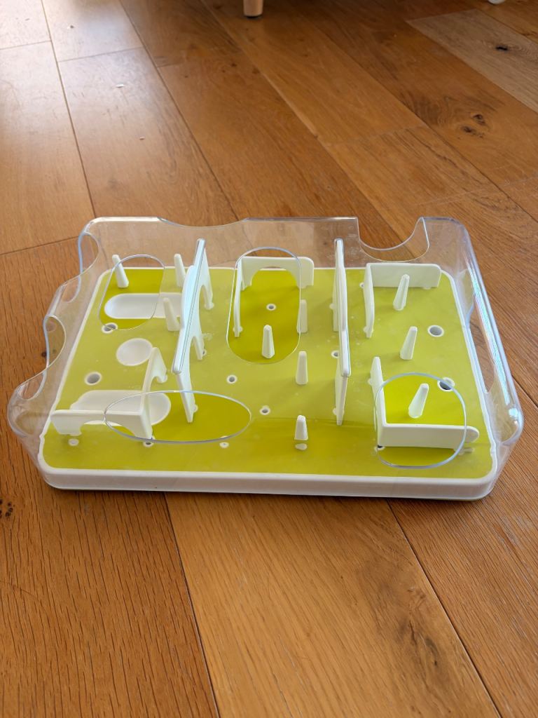 Cat Puzzle Feeder