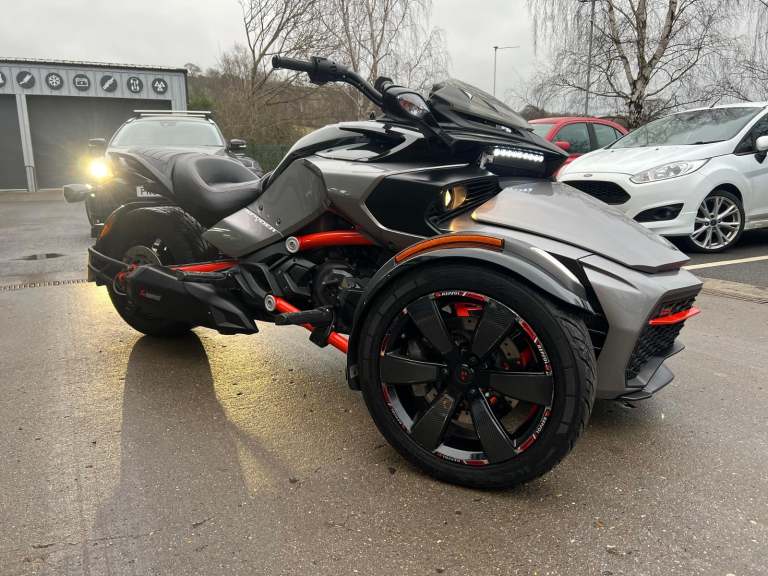 2016 66 plate Can-Am SPYDER F3s 1330cc 6 speed semi automatic trike