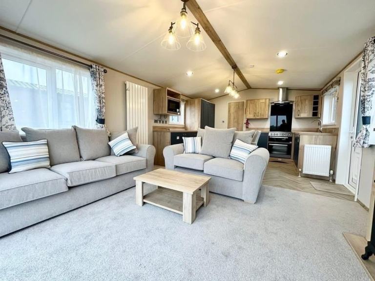 ABI Windermere in Devon  - Lodge / Caravan 