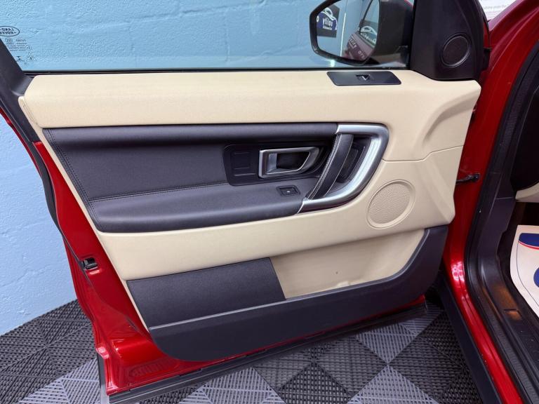 2015 Land Rover Discovery Sport 2.0 TD4 HSE Auto 4WD Euro 6 (s/s) 5dr ESTATE Diesel Automatic