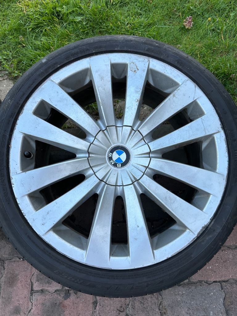 BMW 5 GT FRONT WHEELS