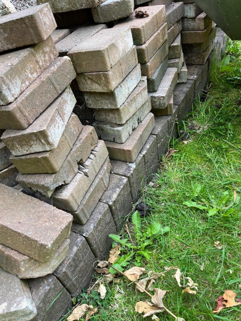 Block Pavers or Mono Block Wanted