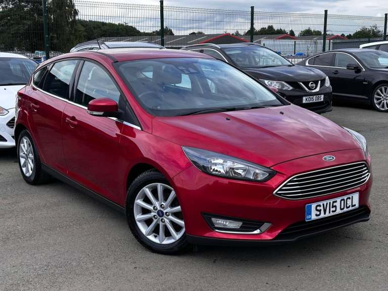 2015 Ford Focus 1.0 EcoBoost 125 Titanium 5dr HATCHBACK PETROL Manual