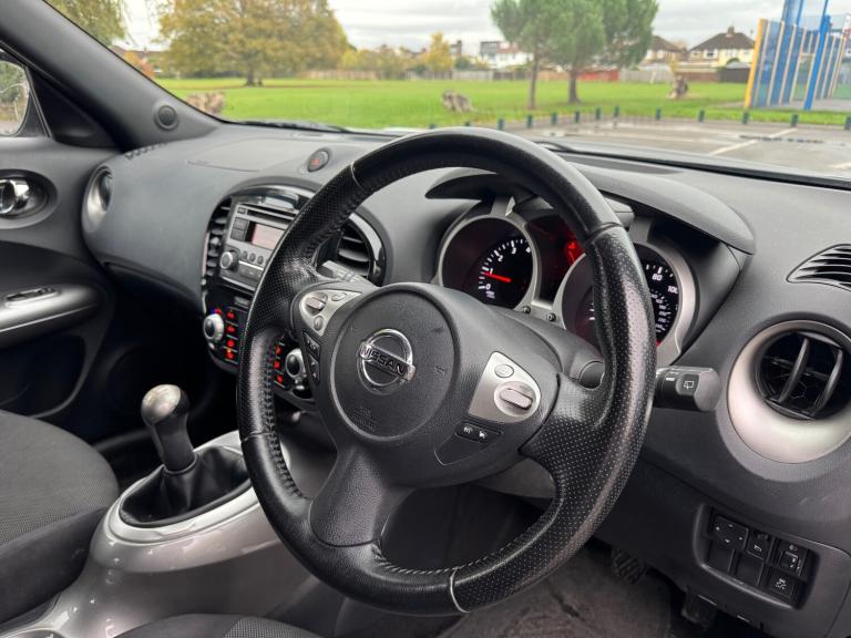 2013 Nissan Juke 1.6 Acenta 5dr HATCHBACK Petrol Manual