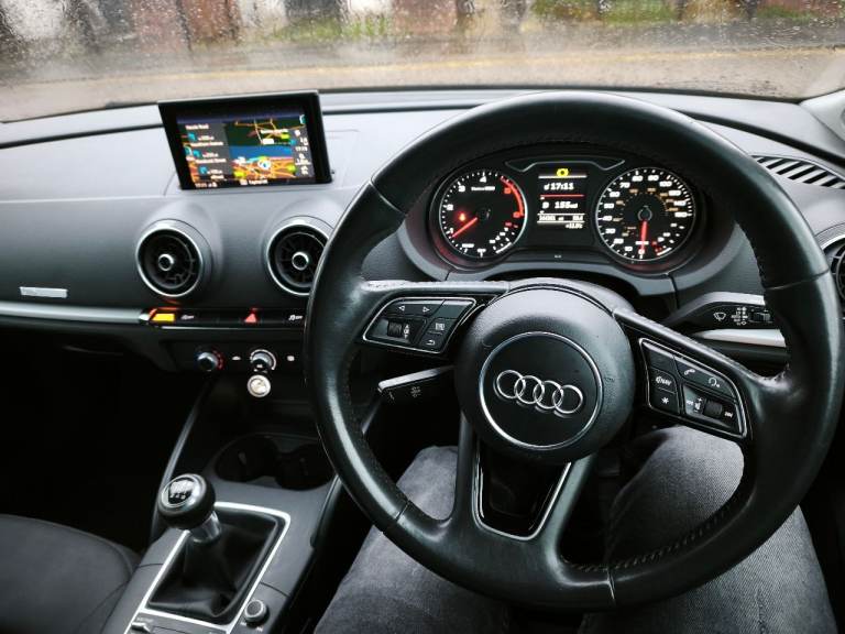 Audi, A3, Hatchback, 2017, Manual, 1598 (cc), 5 doors