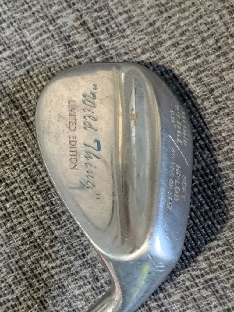 Regal Wild Thing 60 Degree Second Wedge Good Condition 