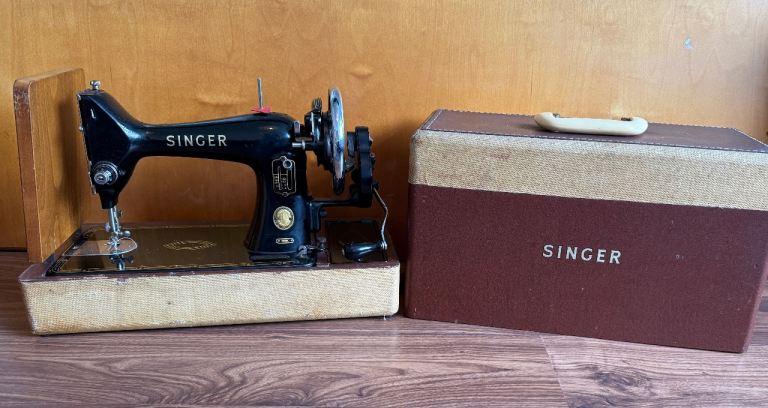 Vintage 1955 Singer 99K Sewing Machine - Black, Manual Model