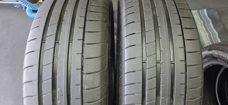 235 55 19    2 x tyres Goodyear SUV Eagle F1 Asymetric 3