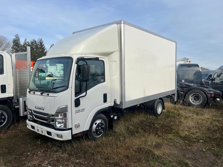 ISUZU GRAFTER N35.125T LWB with LUTON BOX BODY REDUCED £30,950 + VAT