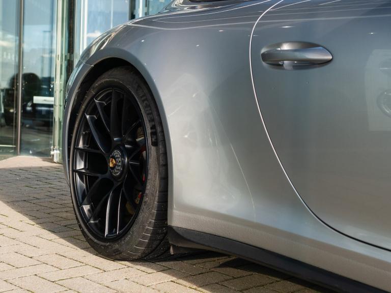 2017 Porsche 911 3.0T 991 Carrera 4 GTS Coupe 2dr Petrol PDK 4WD Euro 6 (s/s)