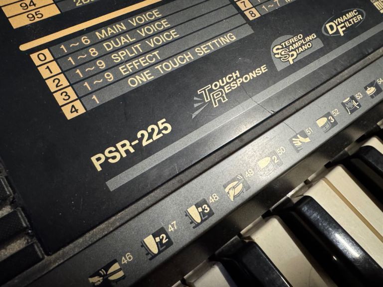 Yamaha Psr 225 Electronic Electric Digital Music Keyboard 61key Black