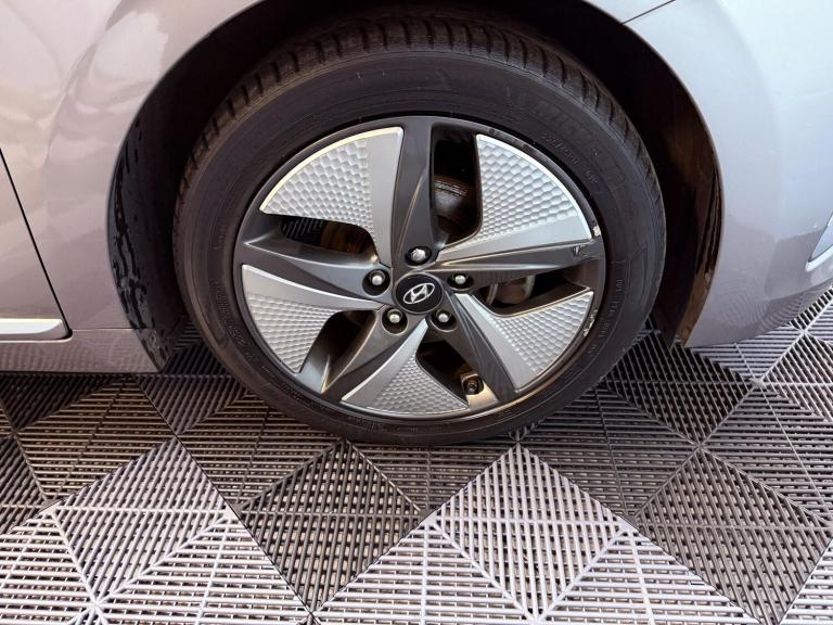 2019 Hyundai IONIQ 1.6 h-GDi 1st Edition DCT Euro 6 (s/s) 5dr HATCHBACK Petrol/Electric Hybrid Au...