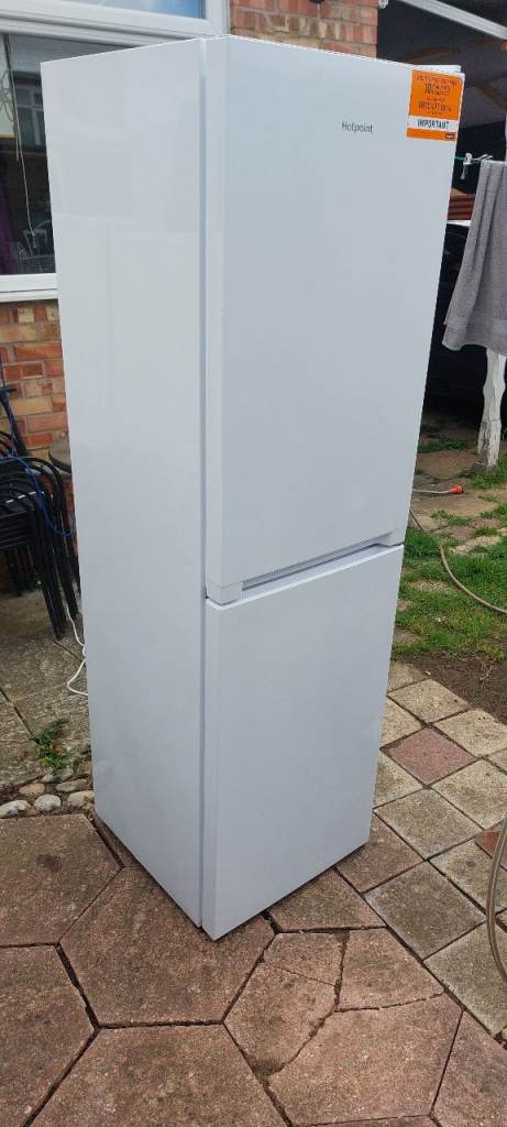 Hotpoin Fridge Freezer 
