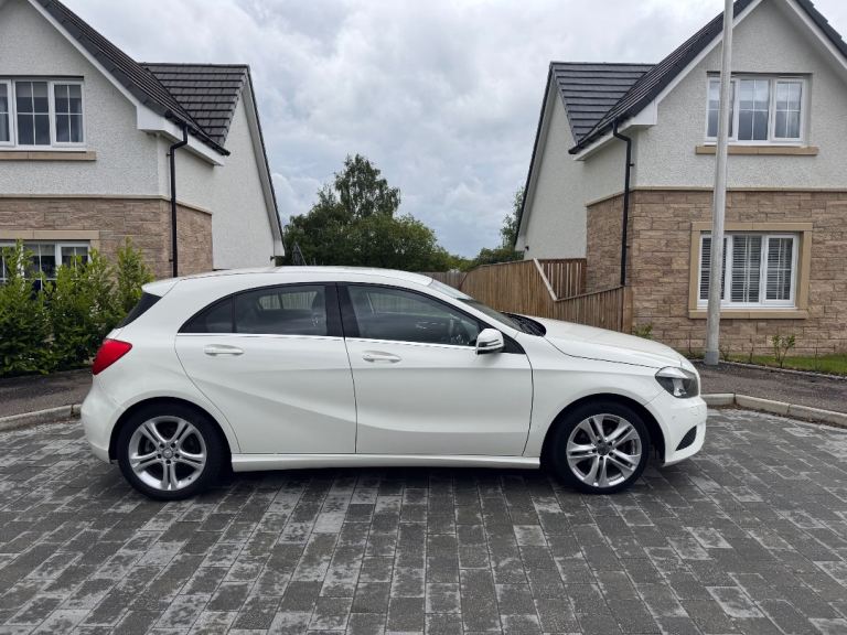 2015 MERCEDES A180 1.5 SPORT EDTION CDI 7G-TRONIC AUTO / MAY SWAP OR PX 