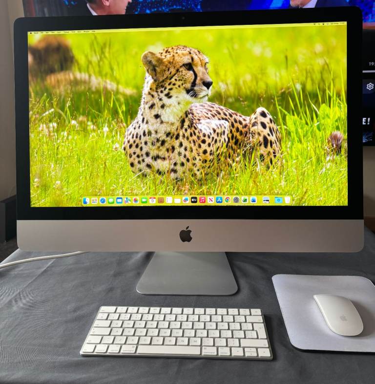 27 in 5K iMac. MacOS Sonoma. 3.2GHz. 16GB RAM. 256GB SSD + 1TB HD. MS Office. Excellent condition.
