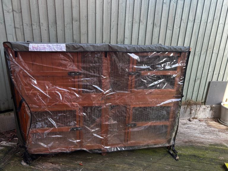 Chartwell 6ft Double Hutch 