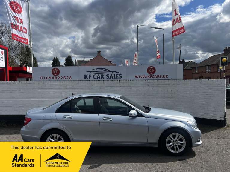 2013 Mercedes-Benz C Class 1.6 C180 Executive SE G-Tronic+ Euro 6 (s/s) 4dr SALOON Petrol Automatic