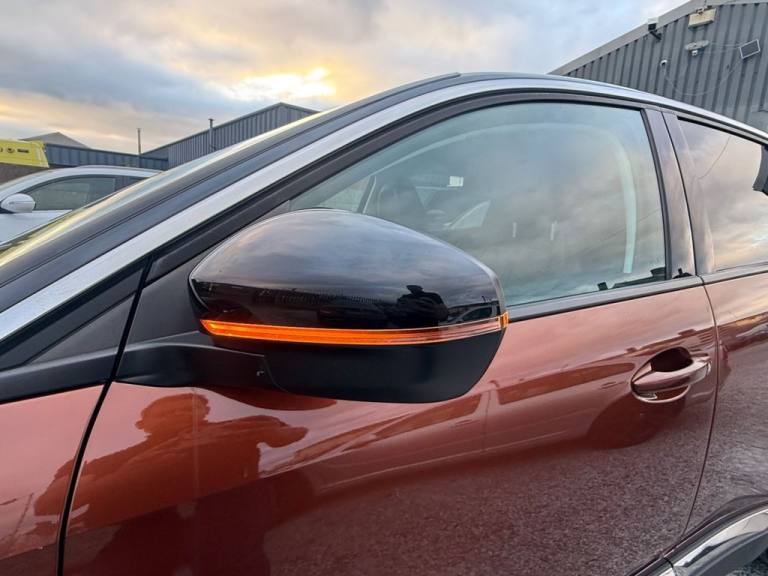 2017 Peugeot 3008 1.2 Puretech Allure 5dr EAT6 HATCHBACK PETROL Automatic