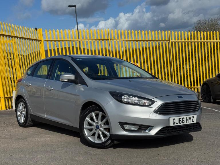 2016 Ford Focus 1.0T EcoBoost Titanium Euro 6 (s/s) 5dr HATCHBACK Petrol Manual