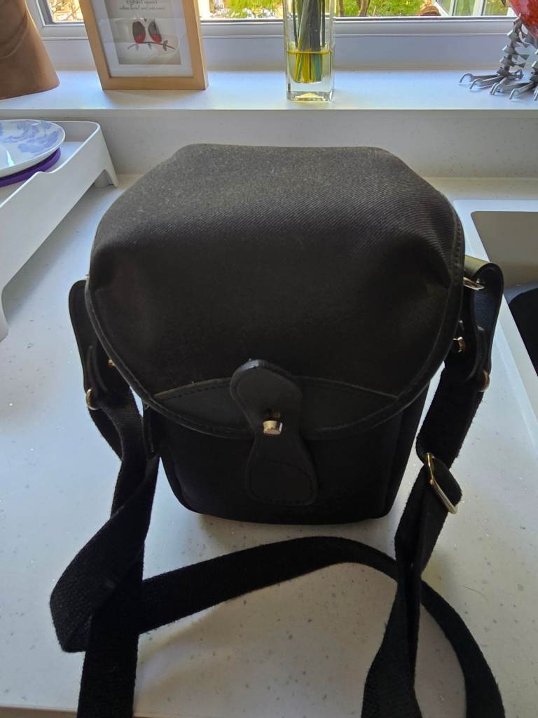 Billingham 72 Camera Bag - Black, Good Condition