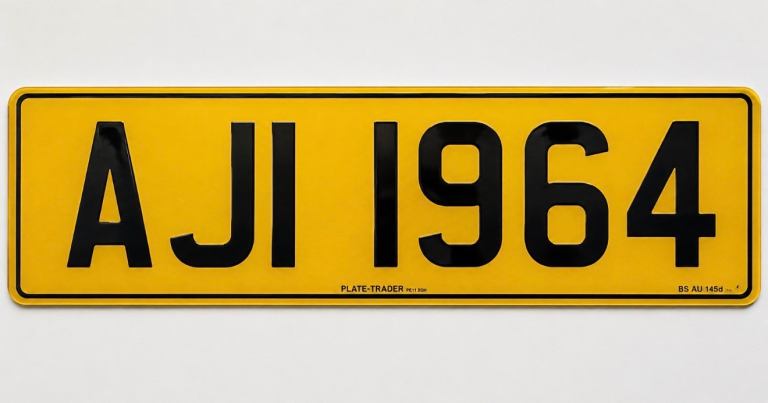 Private registration plate 