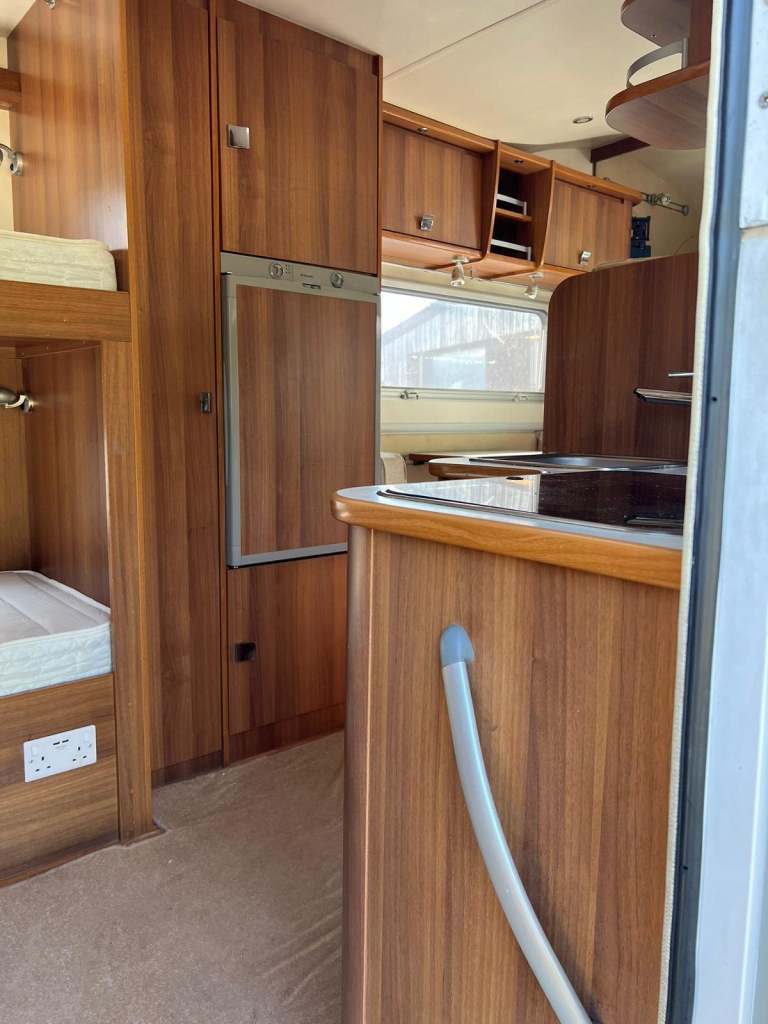 2011 - Rimor Katamarano - 2.3ltr - 48,000 miles - 7 berth / 7 belts 