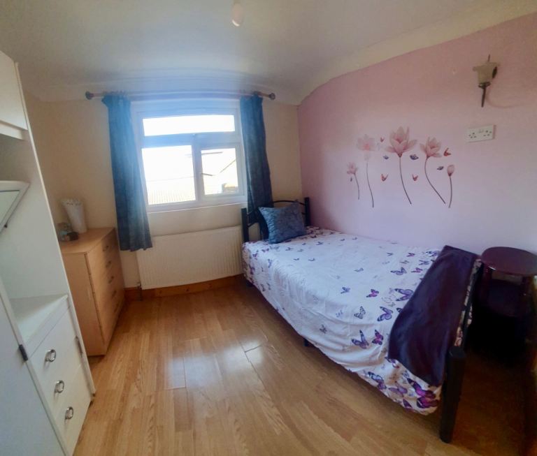 Rent Single Room - Colville Road, Waltham Forest, London E11 4EQ