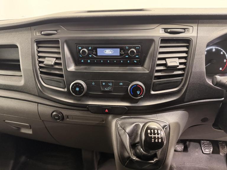 2018 Ford Transit Custom 2.0 TDCi 105ps Low Roof Van PANEL VAN DIESEL Manual