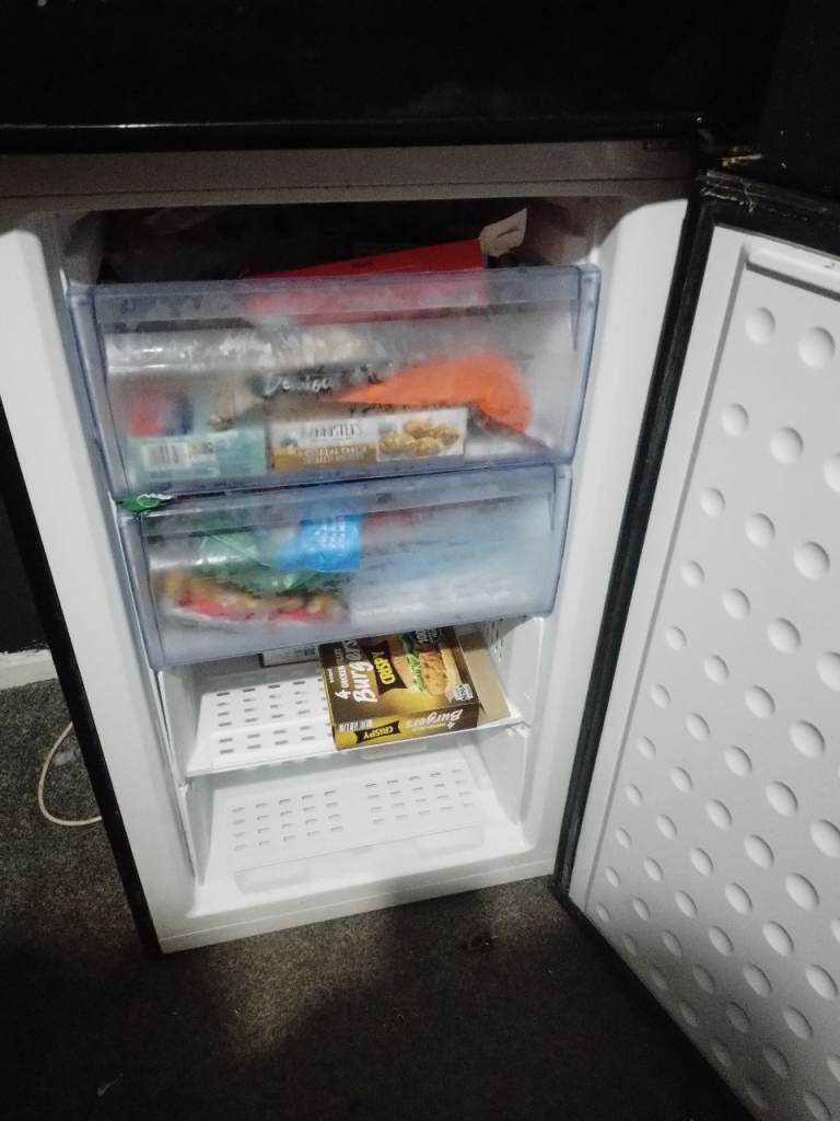 Selling my beko Fridge freezer