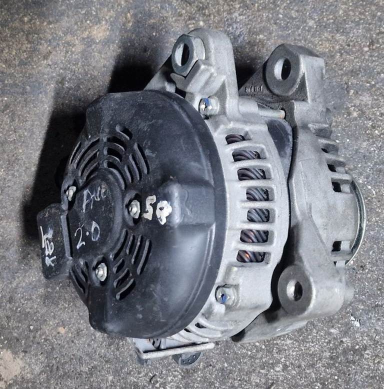Toyota Avensis 2.0 Alternator Petrol 2006
