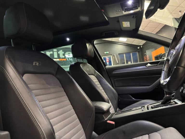 2018 Volkswagen Passat 2.0 TDI R-Line 5dr DSG [Panoramic Roof] [7 Speed] ESTATE DIESEL Automatic