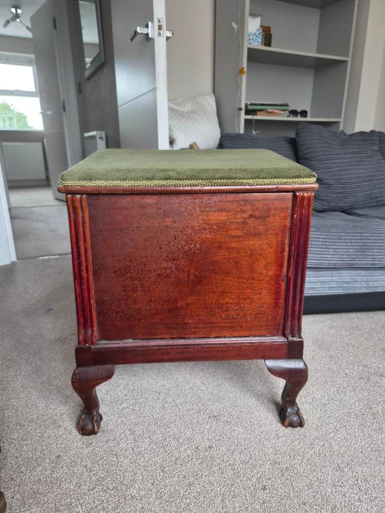 Free - vintage chest