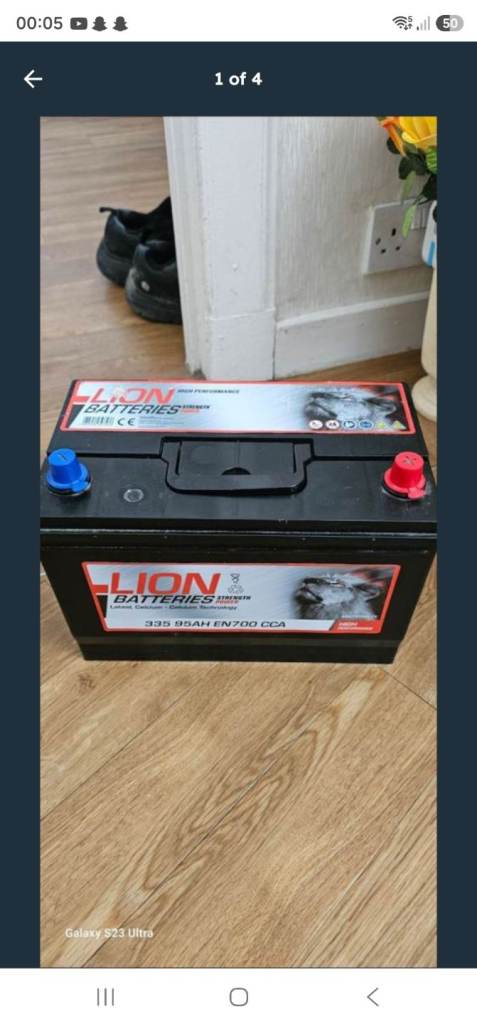 12v lion battery heavy duty as new condition