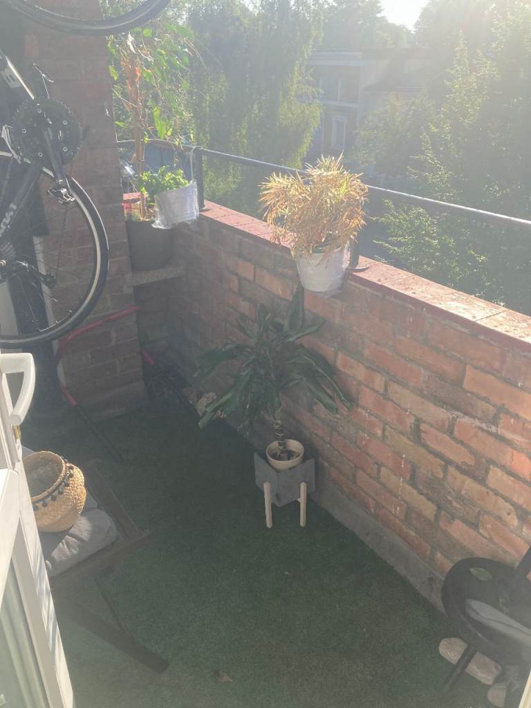 2 Bed Flat in South East London for a 3 Bed anywhere!
