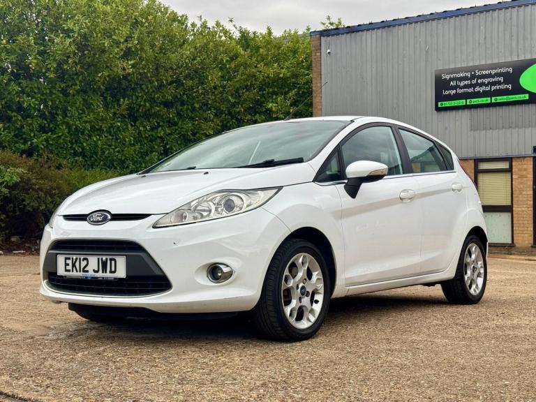 2012 Ford Fiesta 1.25 Zetec 5dr [82] HATCHBACK PETROL Manual